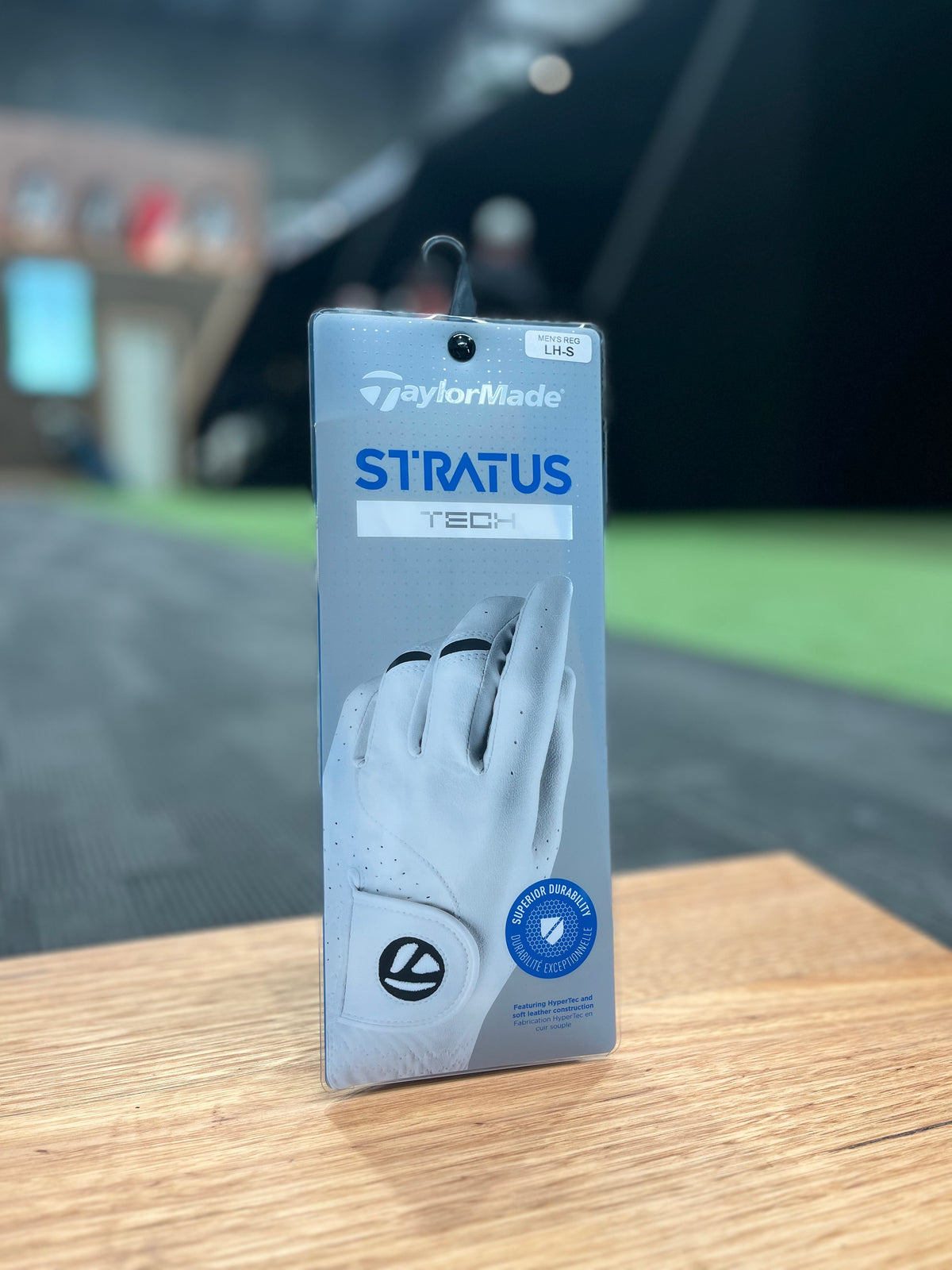 TaylorMade Stratus Tech Glove - RIGHT HANDED GOLFER