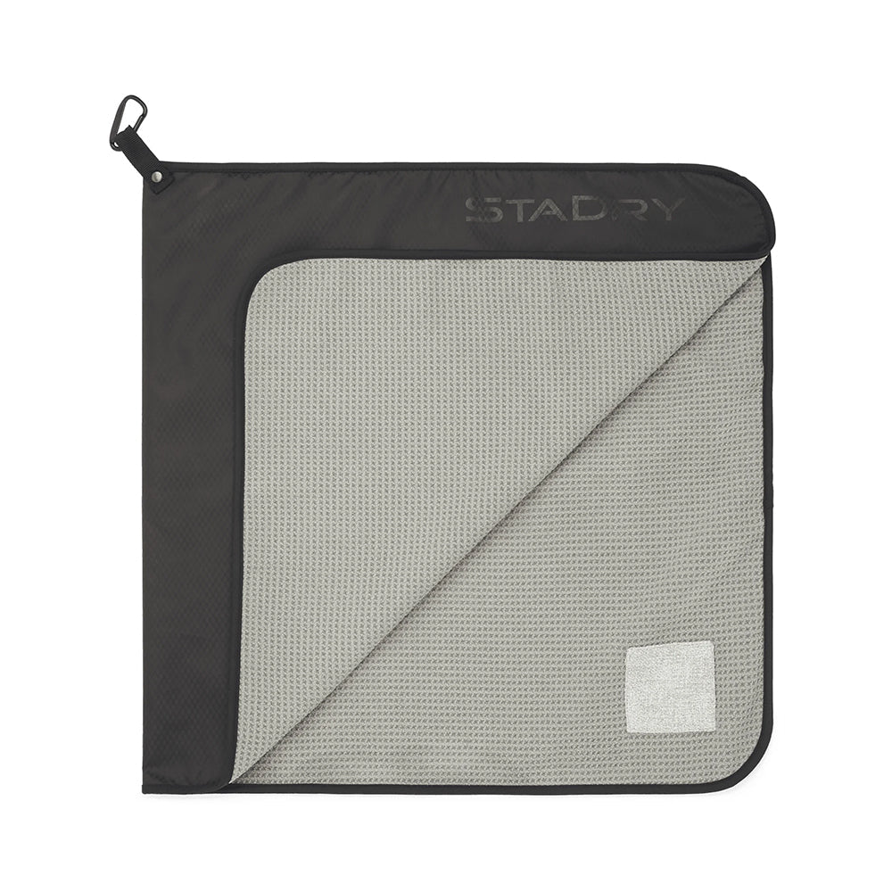 Titleist StaDry Performance Towel/Bag Hood