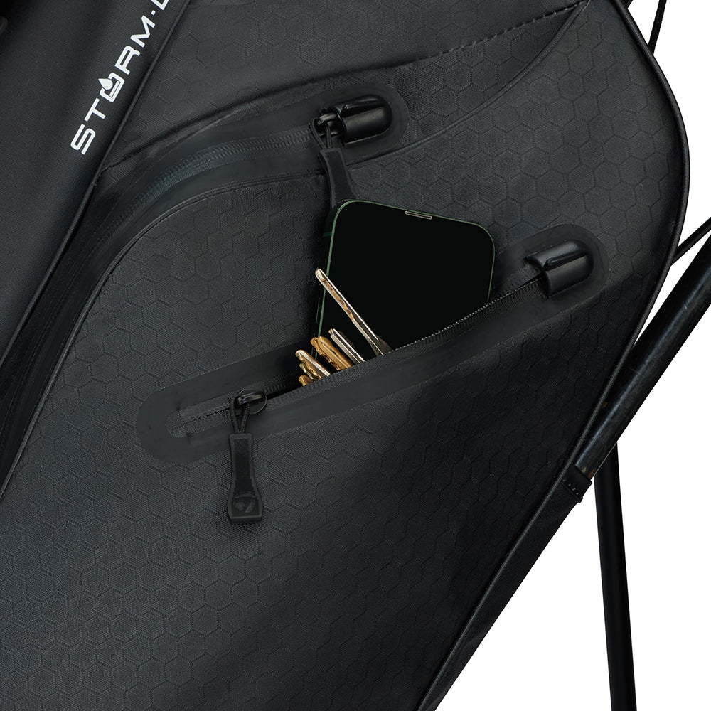 TaylorMade 2026 Storm Dry Stand Bag